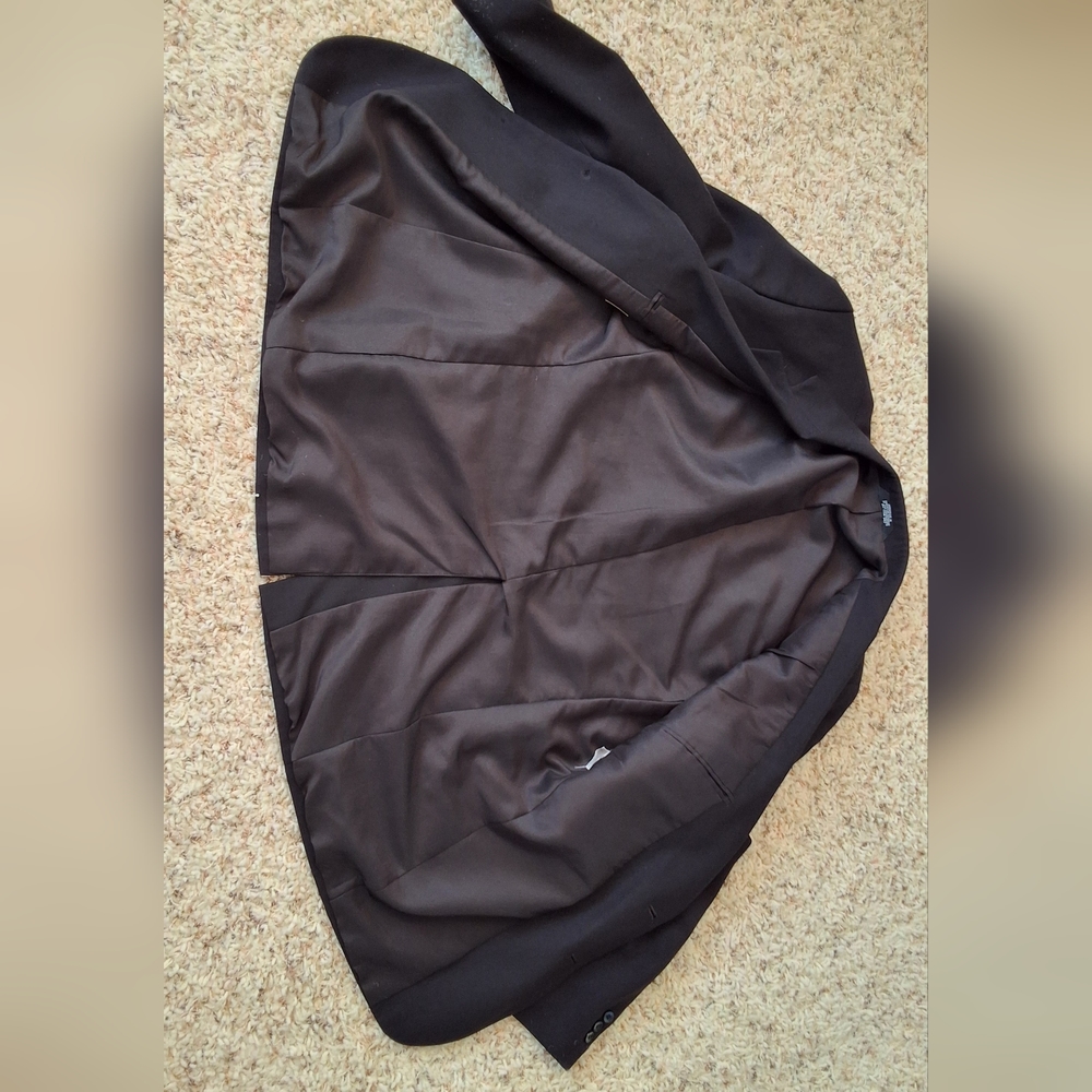 Haggar Clothing, 38R, Men's Black Blazer - Picture 3 of 7